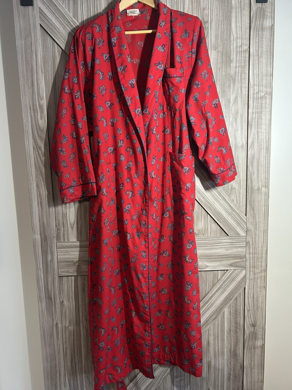 Vintage Viyella Red Paisley Robe Dressing Gown Medium M/M Cotton Wool Canada 54"